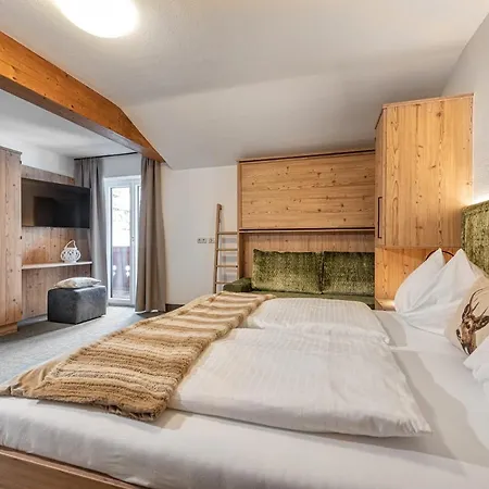 Jugendhotel Gruber Fogadó Grossarl