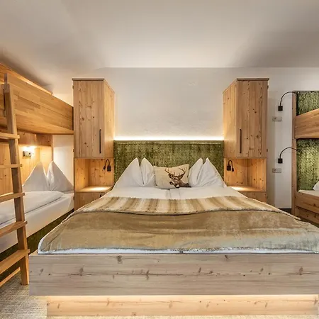 Jugendhotel Gruber Fogadó Grossarl