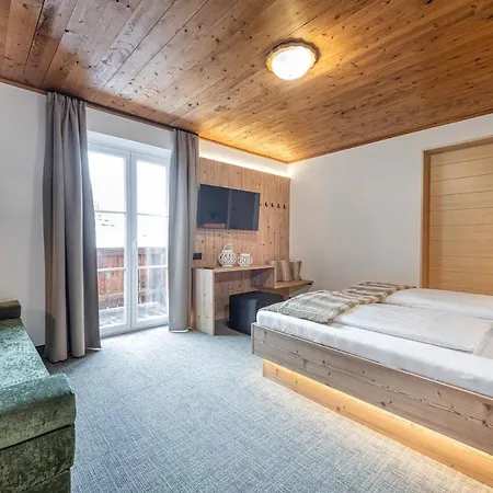 Jugendhotel Gruber Estalagem