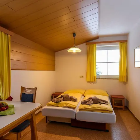 Jugendhotel Gruber *