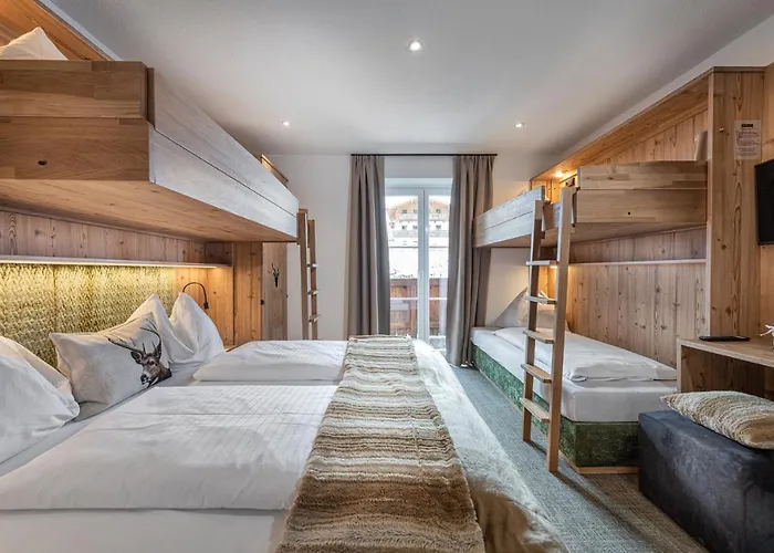 Jugendhotel Gruber *