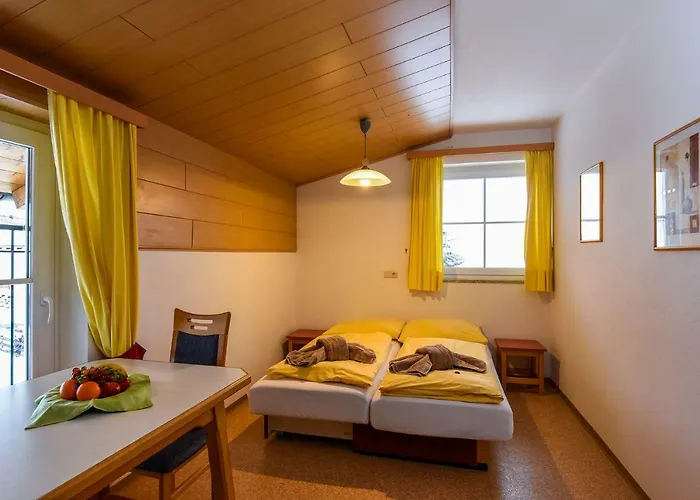 Jugendhotel Gruber *
